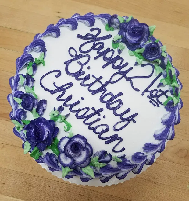 Heidi's Cake & Pastry Picture 9
