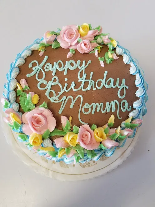 Heidi's Cake & Pastry Picture 6