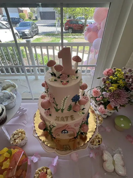 Beauty and The BAKER Picture 9