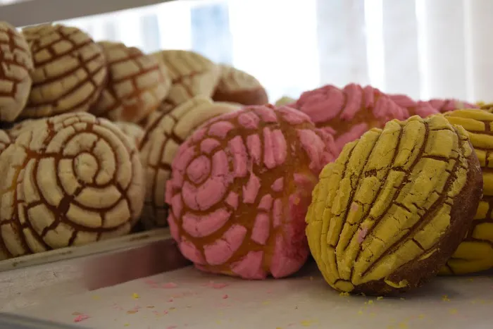 El Chicanito Bakery Picture 2