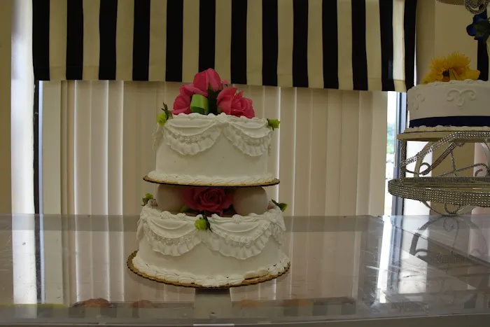 El Chicanito Bakery Picture 9