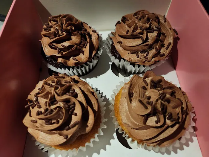Sunshine’s Cupcakery Picture 9