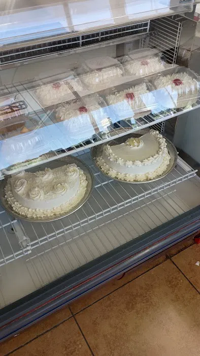Delicia Bakery Picture 5
