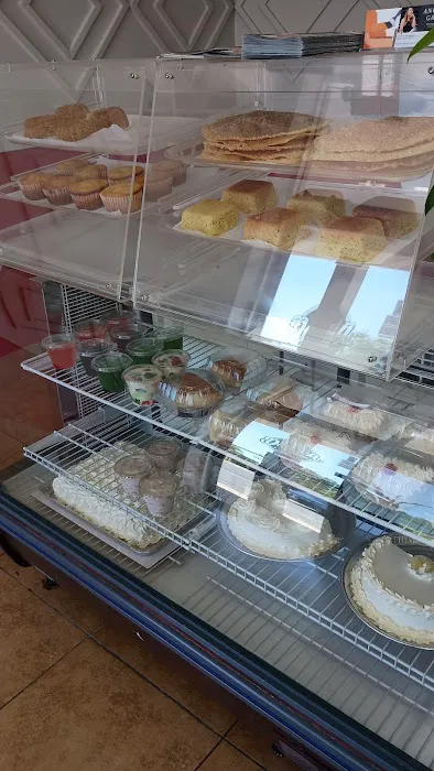 Delicia Bakery Picture 6