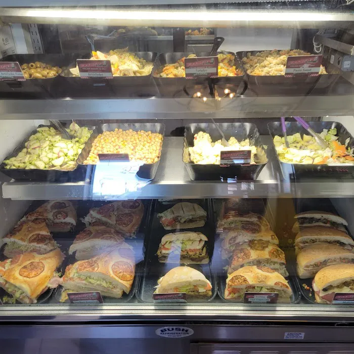 Franco's Cucina Italian Bakery & Deli Picture 2