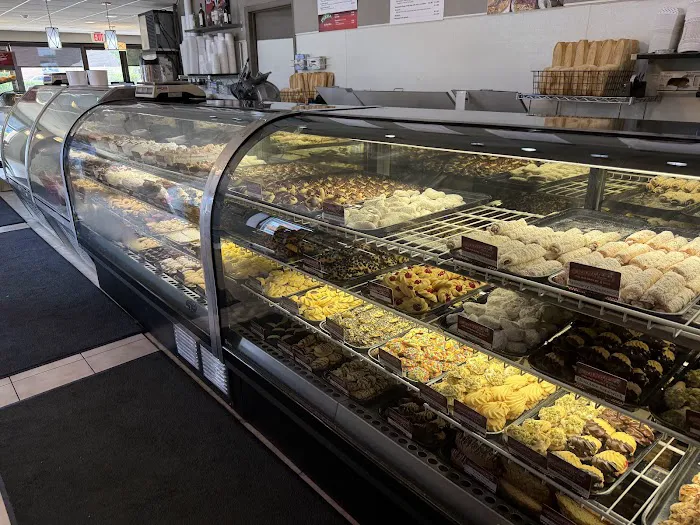 Franco's Cucina Italian Bakery & Deli Picture 10