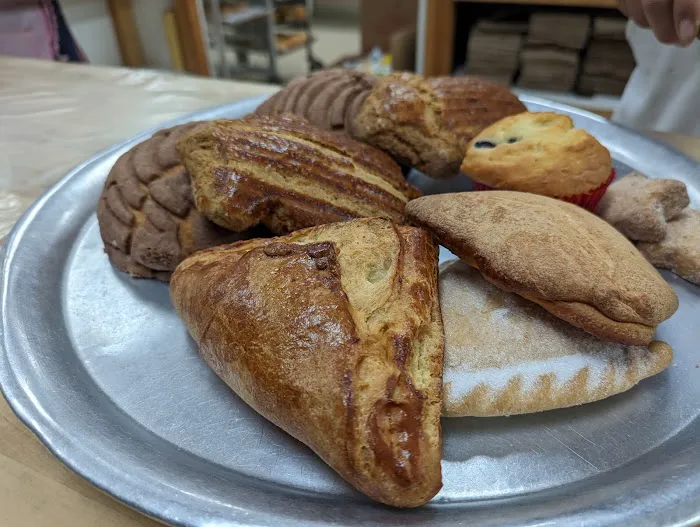Estrella Bakery Picture 7