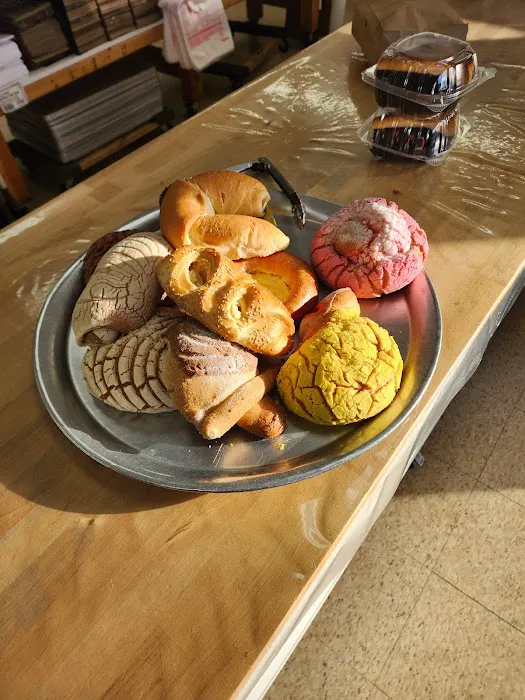 Estrella Bakery Picture 9