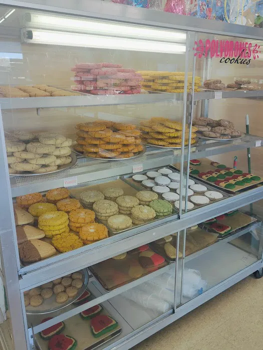 Estrella Bakery Picture 3