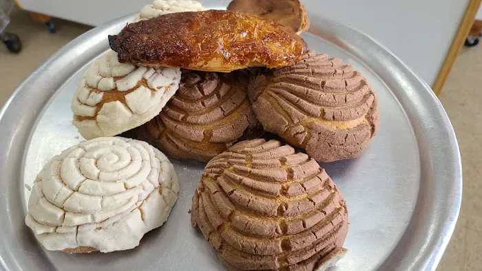 Estrella Bakery Picture 5