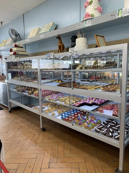 Azteca Bakery Picture 8
