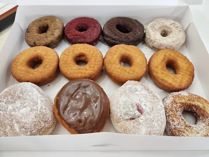 Country Style Donuts Picture 1