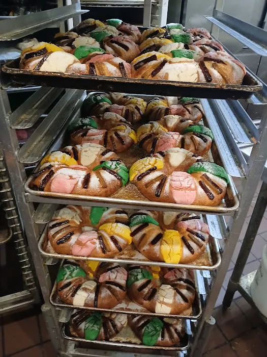 Panaderia y pasteleria Guerrerense Picture 5