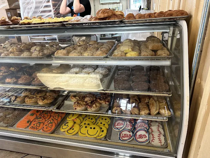 Hahn's Bakery Midwest LLC Picture 5