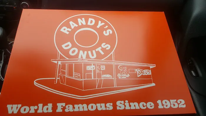 Randy's Donuts Picture 1