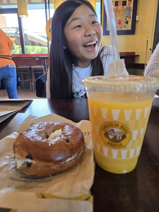 Einstein Bros. Bagels Picture 7