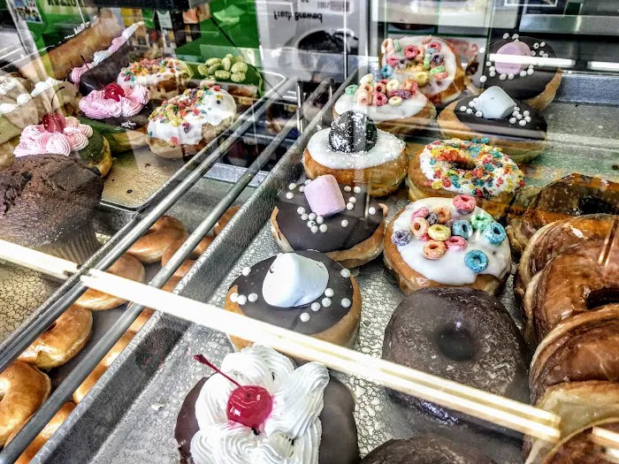 Donut Den Picture 4