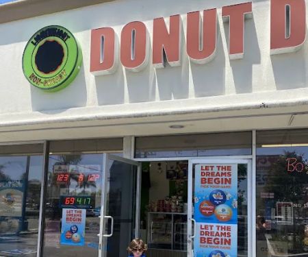 Donut Den