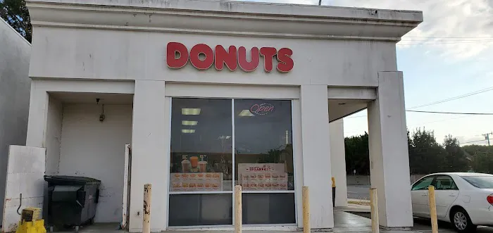Daily Donuts Picture 9