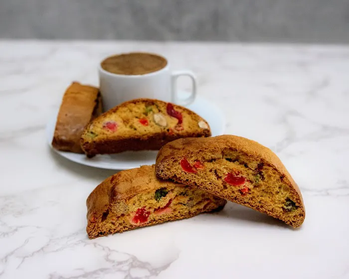 La Rosa's Pastry Shop & Bakery Picture 10