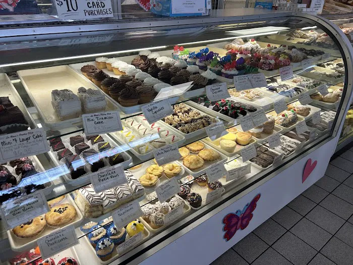La Rosa's Pastry Shop & Bakery Picture 8