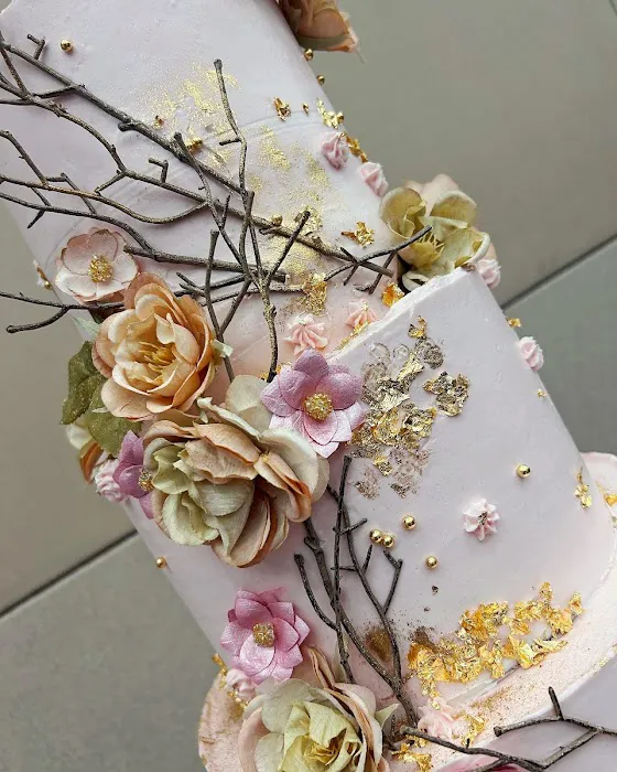 Marsha’s Sweet Cakes & Rolled Ice Cream Picture 3