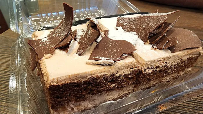 85°C Bakery Cafe - Del Amo Picture 5
