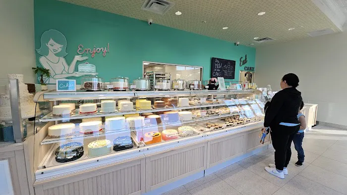 SusieCakes - Torrance Picture 2