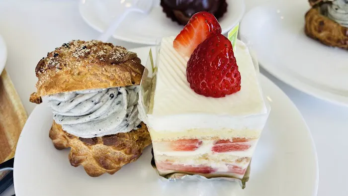 Pâtisserie Chantilly Picture 8