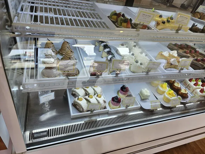 Pâtisserie Chantilly Picture 5