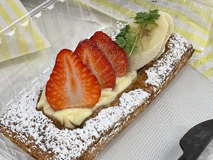 Cream Pan Bakery Lomita Picture 5