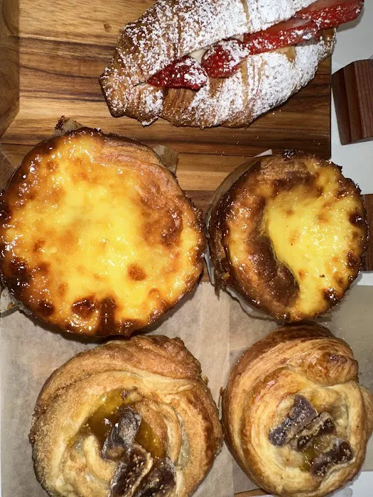 Krust Bakery &Cafe Picture 9
