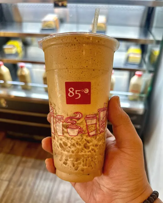85°C Bakery Cafe - Torrance Picture 5