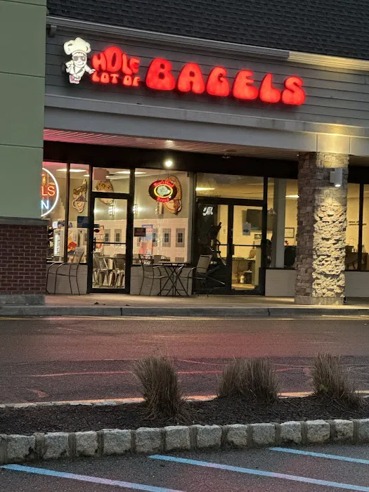 Hole Lot of Bagels Picture 9