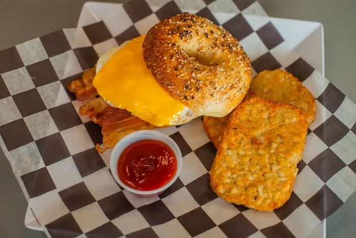 Hole Lot of Bagels Picture 4