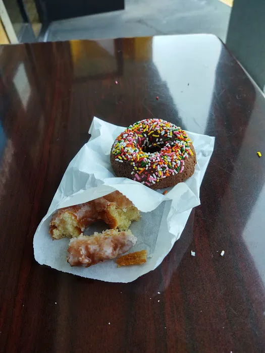 Donuts Oven Fresh Picture 1