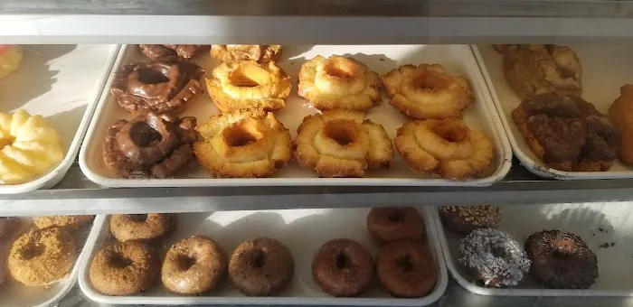 Circus Donuts Picture 6