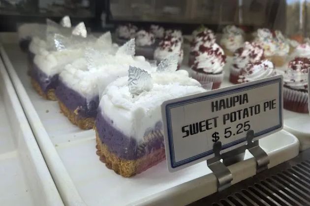 Hong Kong Bakery & Deli