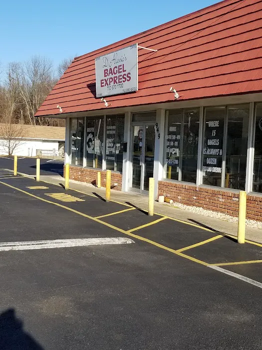 D'Alessio's Bagel Express Picture 10