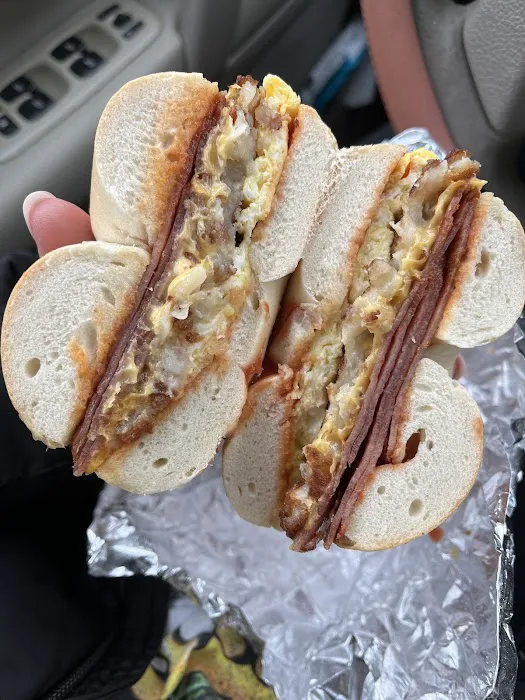 Holmdel Bagel Market Picture 1