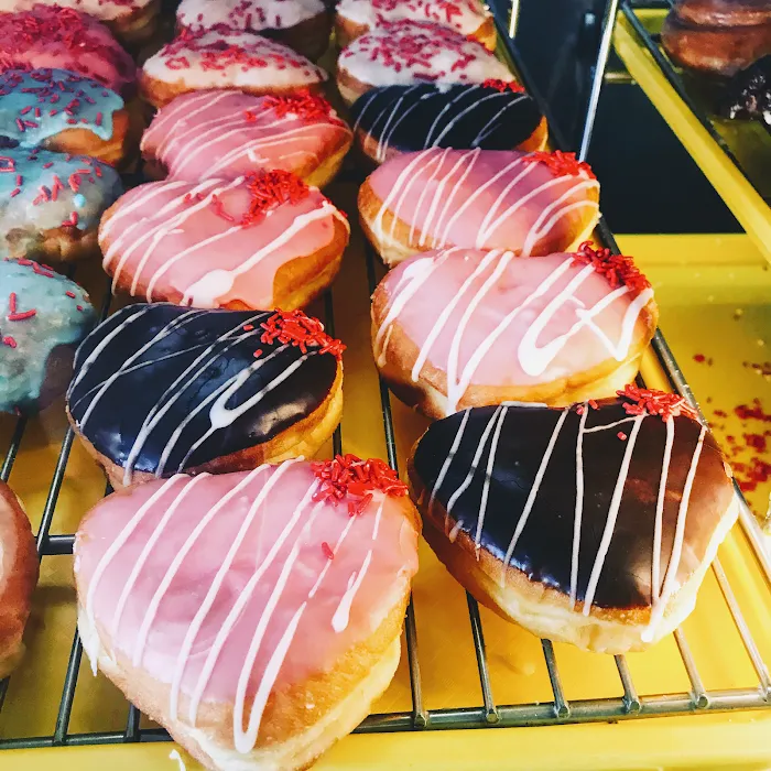 M Donut Picture 4