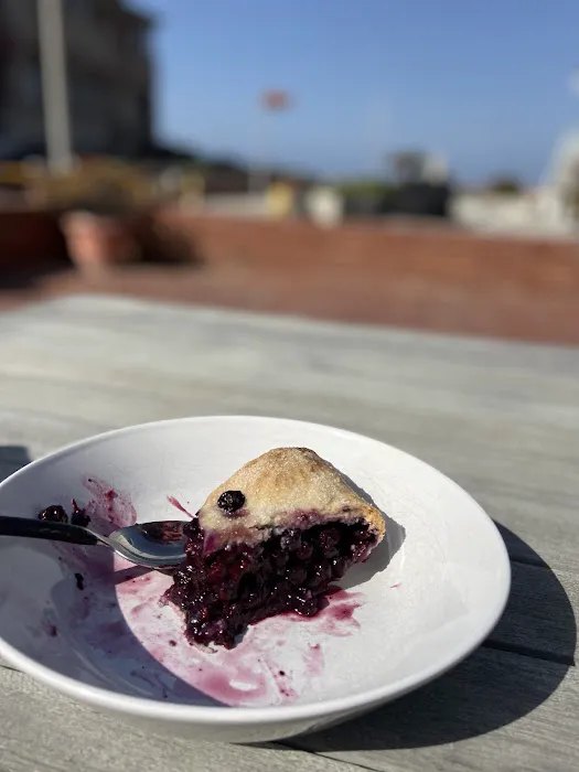 Hermosa Pie & Cake Company Picture 10