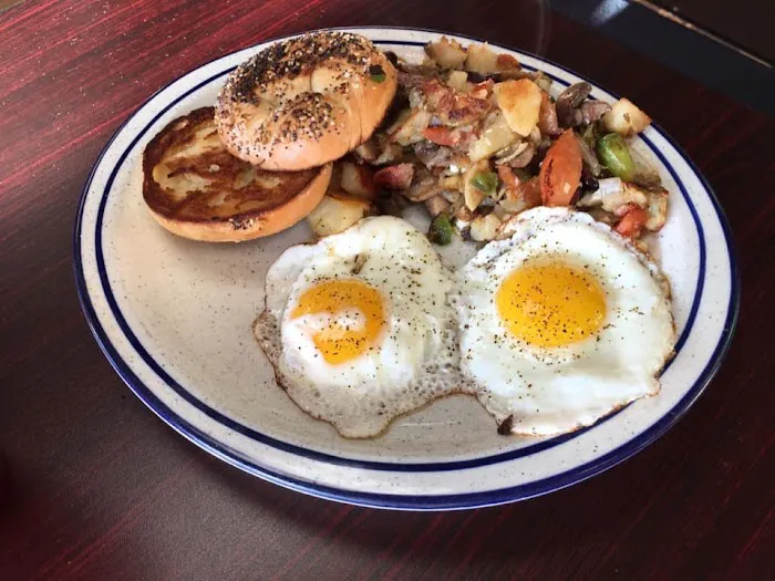 Town Bagel & Grill Picture 3