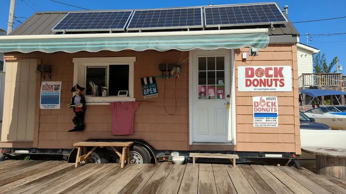 Dock Donuts Picture 2