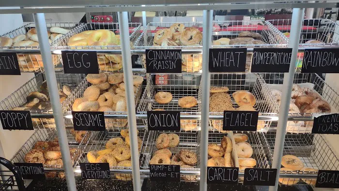 Gem's House of Bagels Picture 5