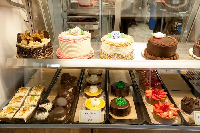 Cups and Cakes Bakery ~ Juice Bar ~ Cafe Picture 7