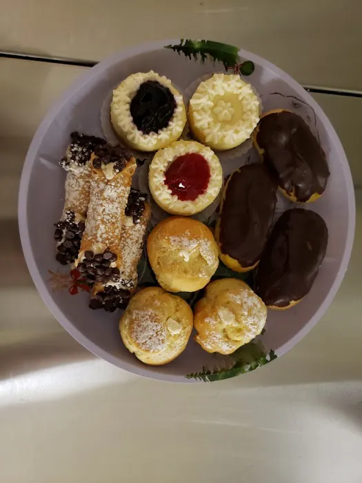 Hello Sunshine Treats LLC Picture 4