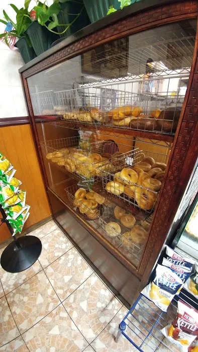 Old Time Bagels Picture 9