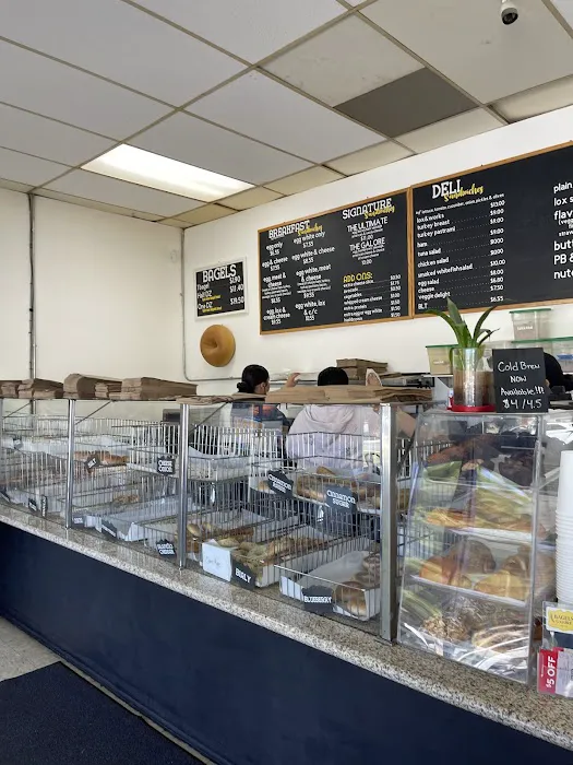 Bagels Galore Picture 7