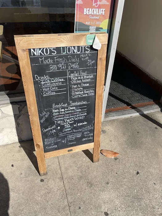 Niko’s donuts Picture 8